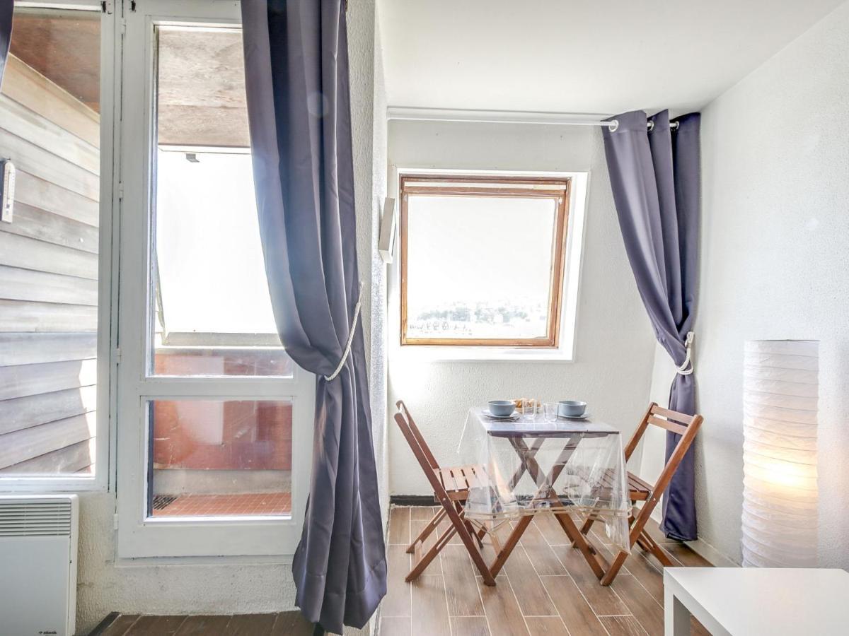 Studio Les Marinas-12 By Interhome Довил Екстериор снимка
