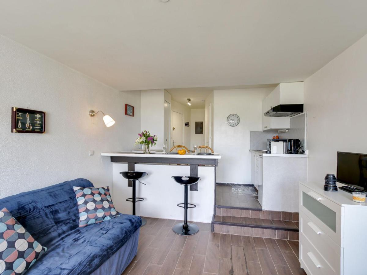 Studio Les Marinas-12 By Interhome Довил Екстериор снимка